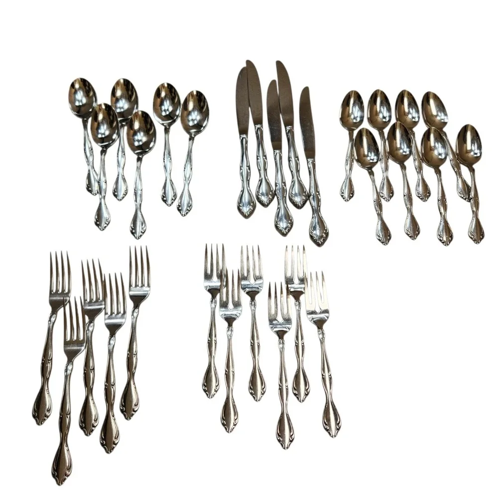 Oneida Community 5 Settings Stainless Chatelaine Flatware Betty Crocker 30 Piece